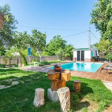 Higuera Santa Ana Kır Evi *