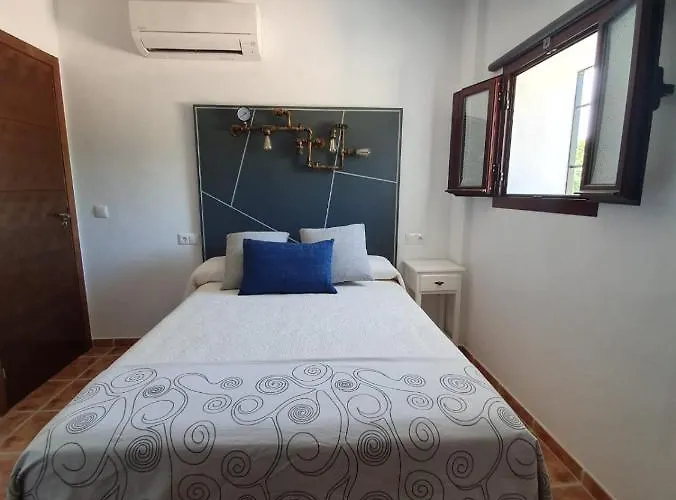 Higuera Santa Ana Szálloda *